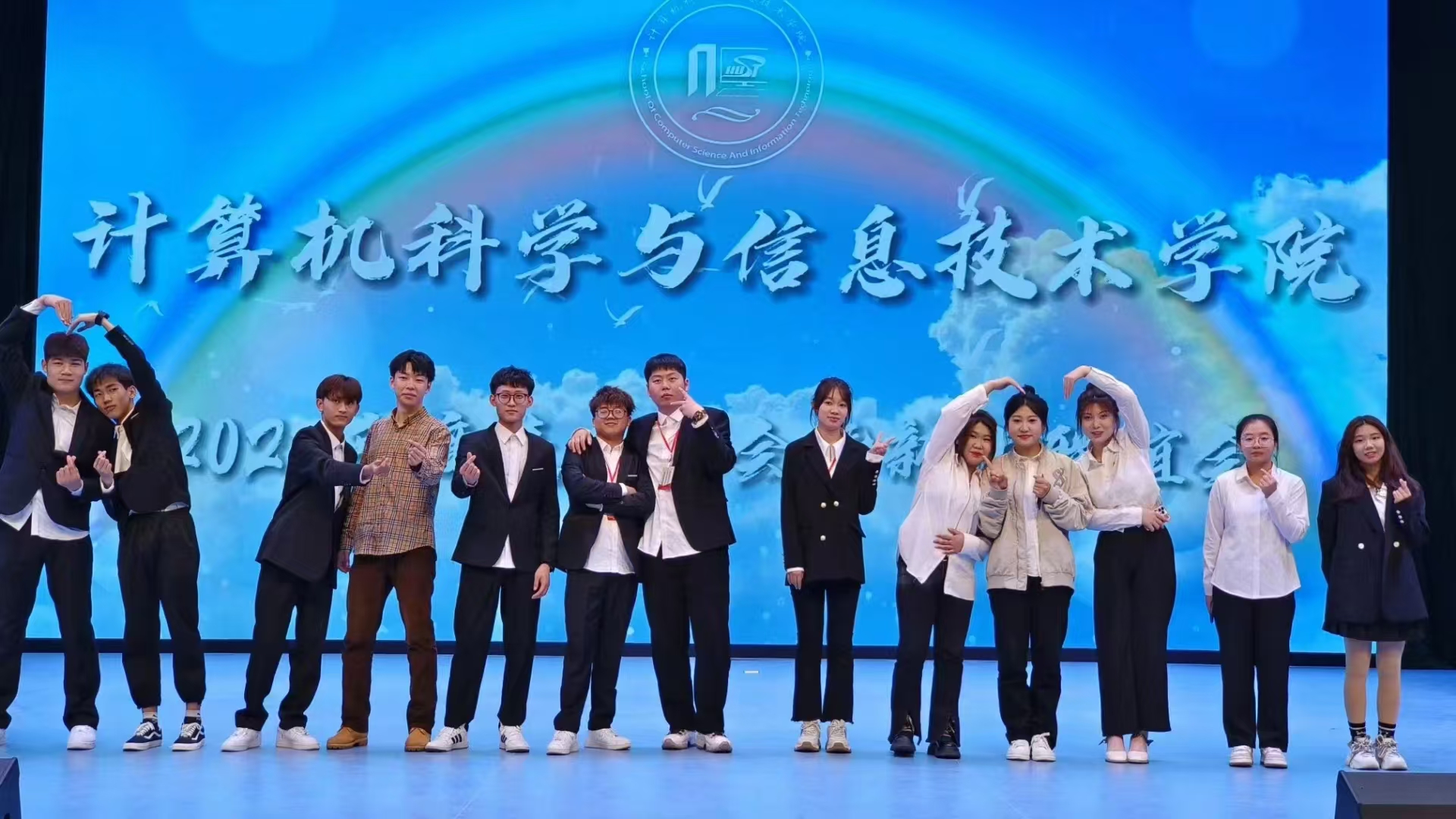 学生会活动照片3
